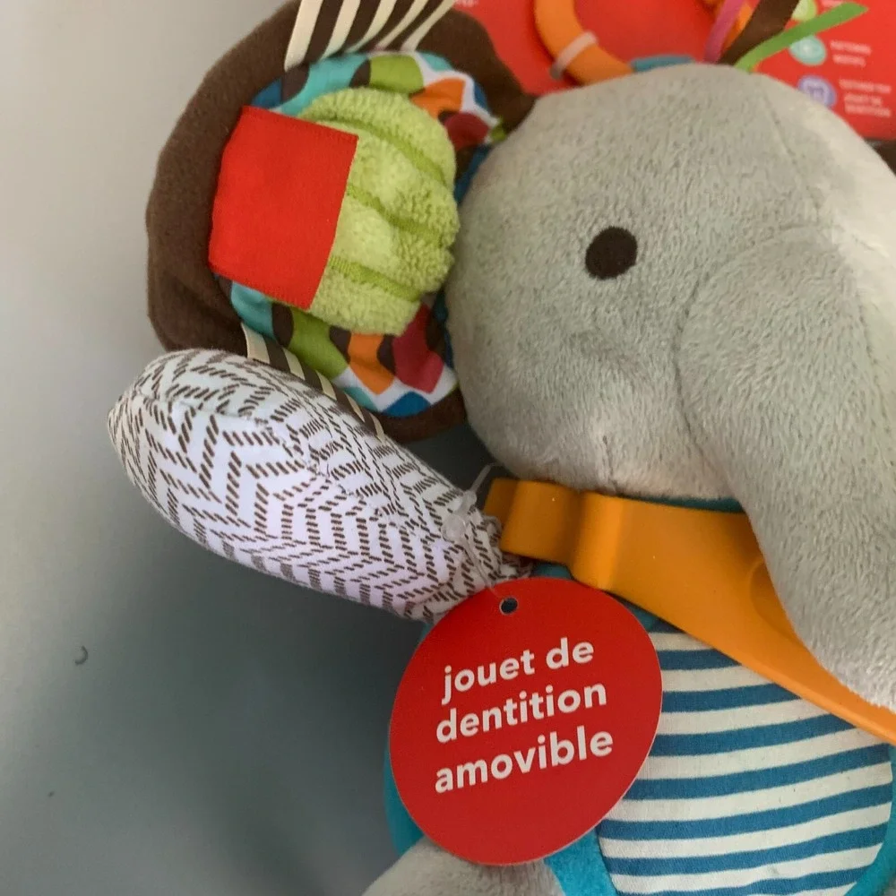 Skip Hop Bandana Buddies Activity Elephant Baby Toy 306202 Multi-Sensory Teether